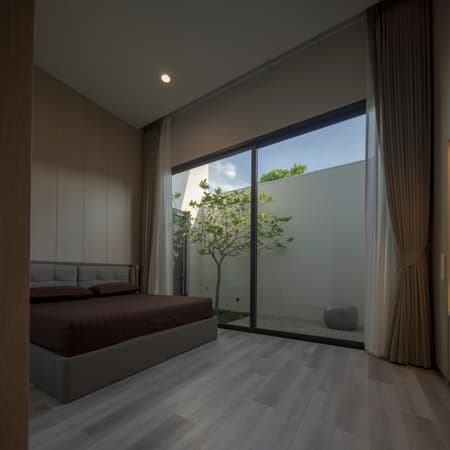 Baan Tectonix House